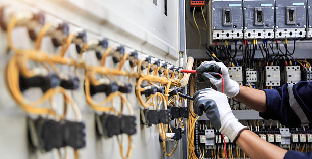 Professional Electrician technician working in Eatontown, NJ